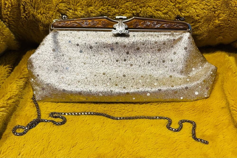 Vintage Gold Clutch Evening Bag Rhinestone Clasp Chain Handle Retro Glam Regency